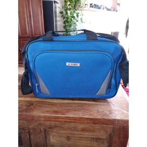 TAG Brand Carry on Bag